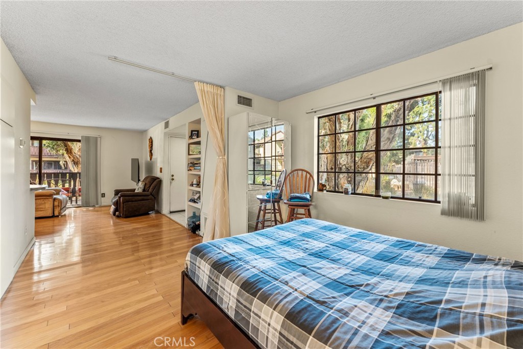 Les Jardins (LESJ) - Residential