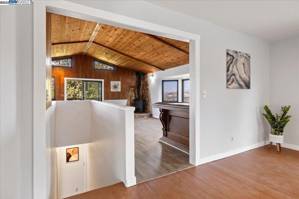 FAIRVIEW HILLS - Residential