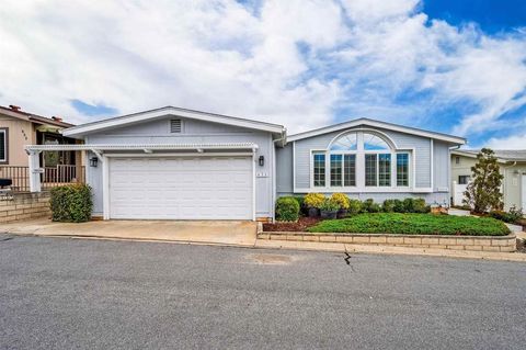 Photo of 635 Via Santa Cruz, Vista, CA 92081 (MLS # NDP2603588)