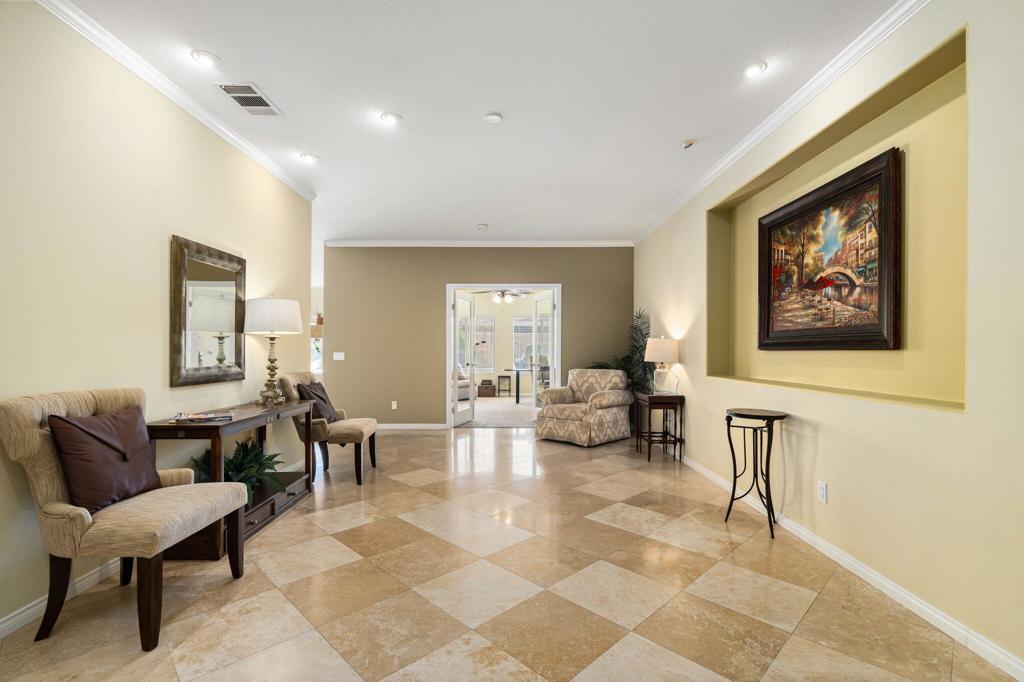 41222 Mackenzie Lane