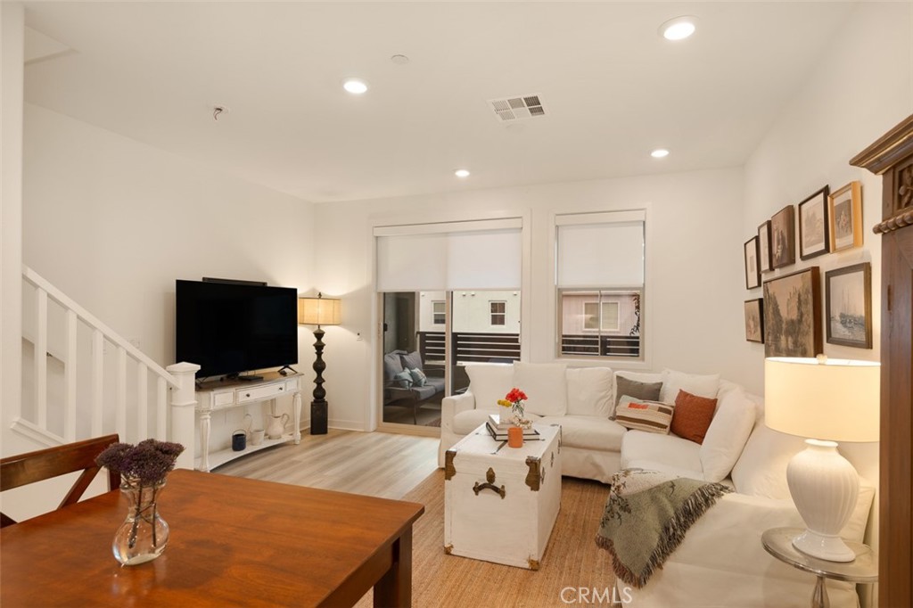 192 Juniper