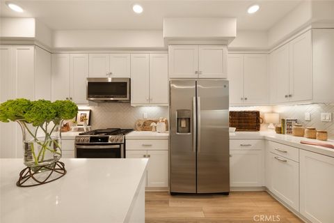 Photo of 192 Juniper Dr, Rancho Mission Viejo, CA 92694 (MLS # OC26013388)