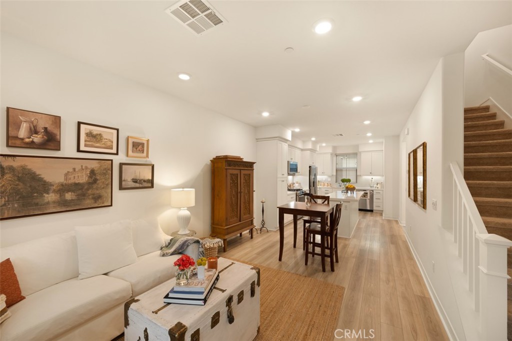 192 Juniper