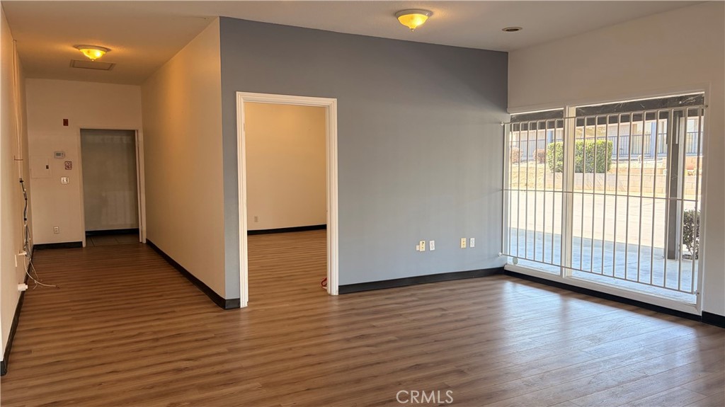 419 N Central 10