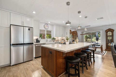 Photo of 62 Paseo Laredo N, Cathedral City, CA 92234 (MLS # 219154424DA)