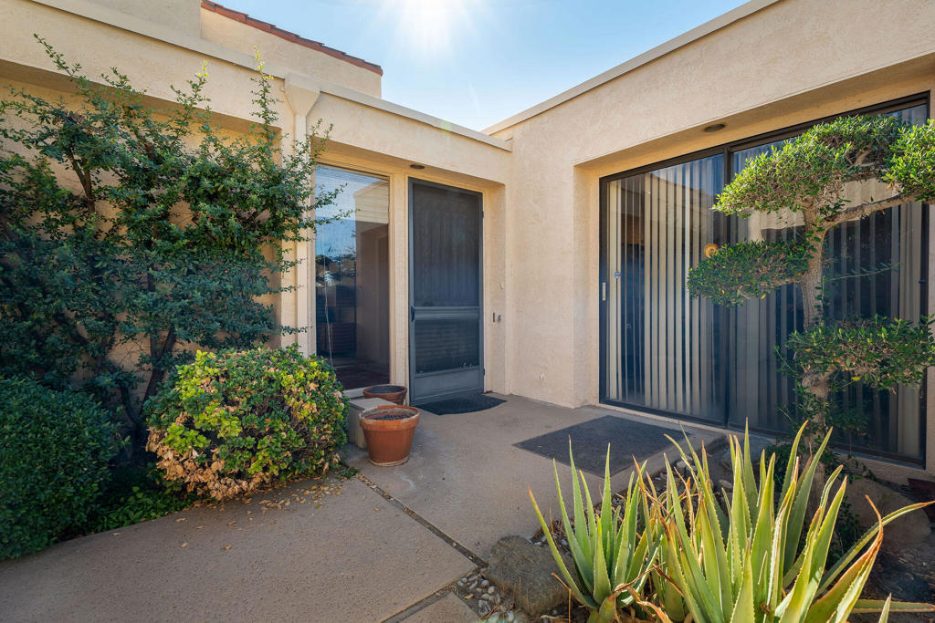 616 Desert West Drive