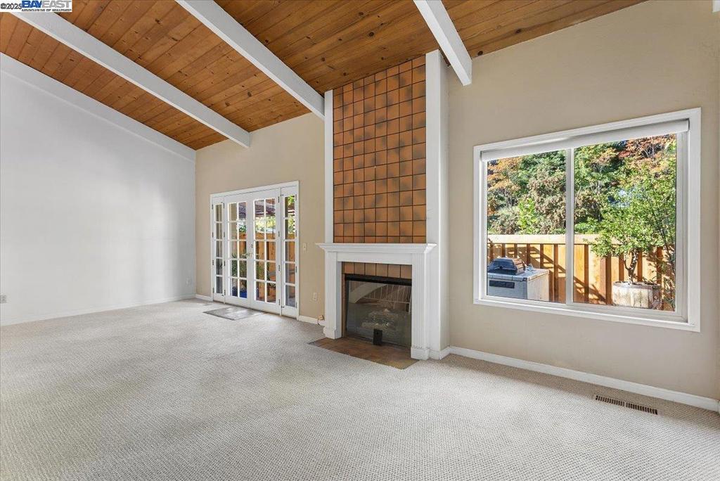 SYCAMORE HILLS - Residential