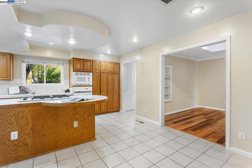 SYCAMORE HILLS - Residential