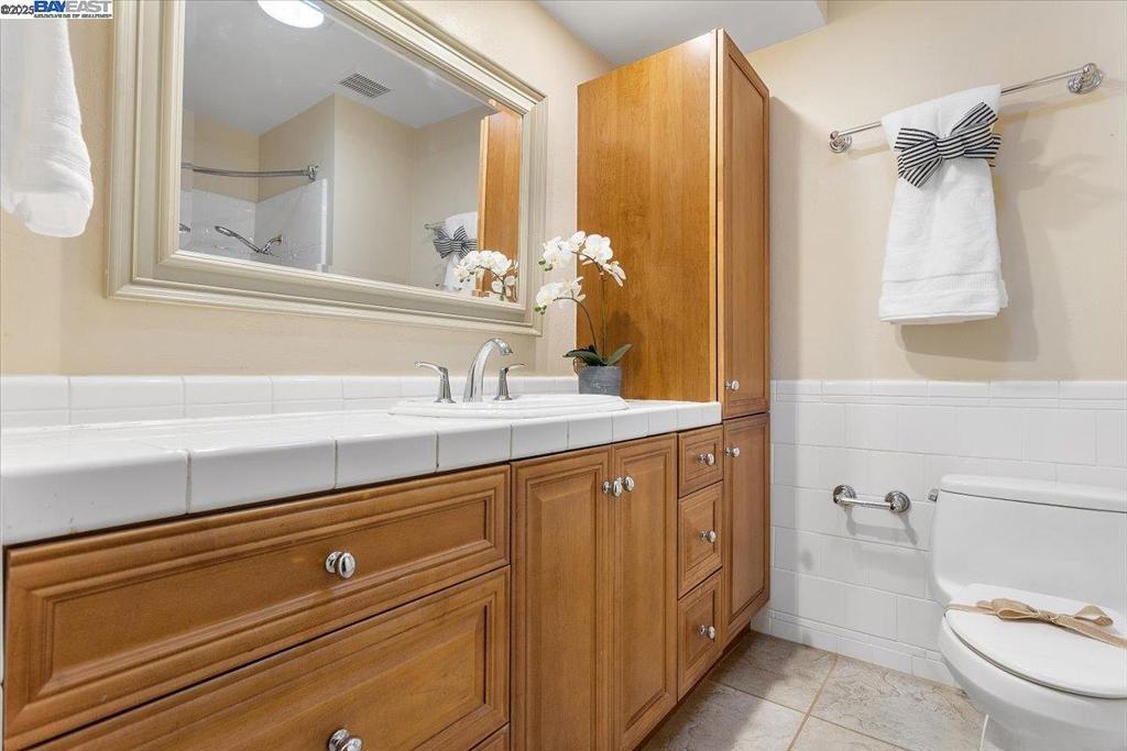 SYCAMORE HILLS - Residential