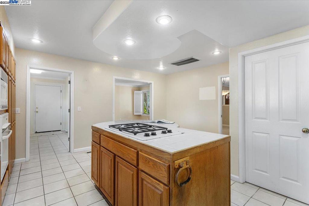 SYCAMORE HILLS - Residential