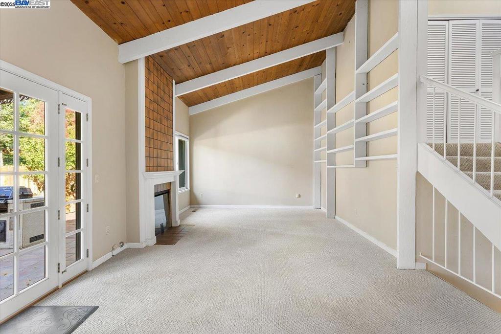 SYCAMORE HILLS - Residential