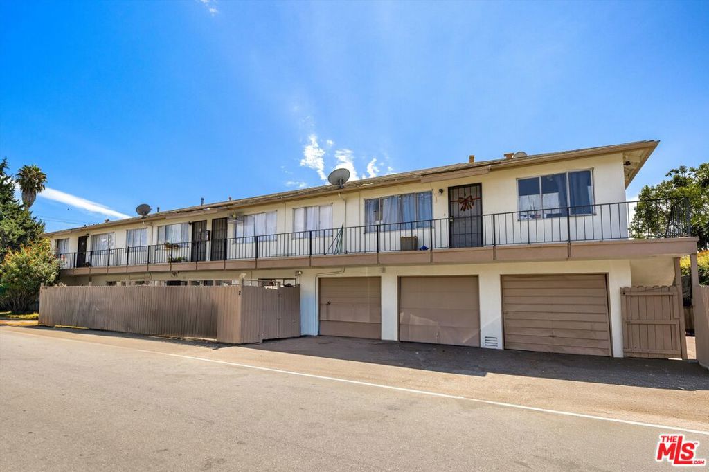 5859 Mandarin Drive