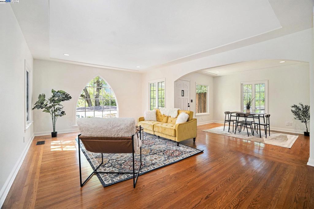 WESTSIDE DANVILL - Residential