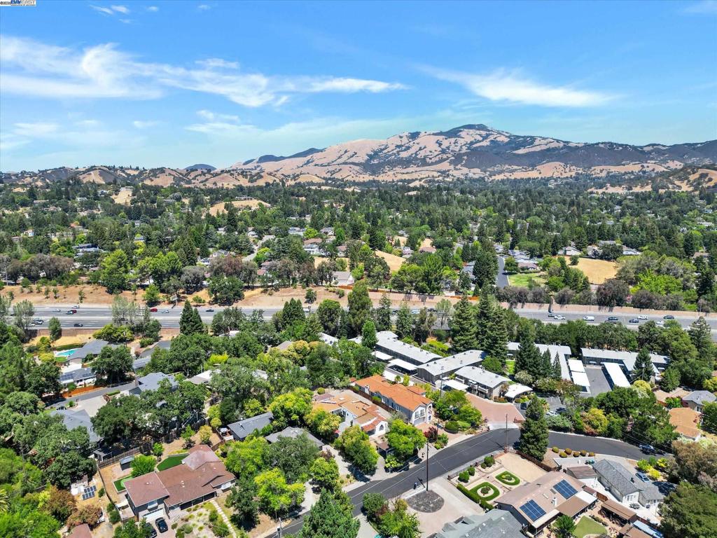 WESTSIDE DANVILL - Residential