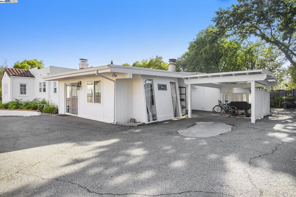 WESTSIDE DANVILL - Residential