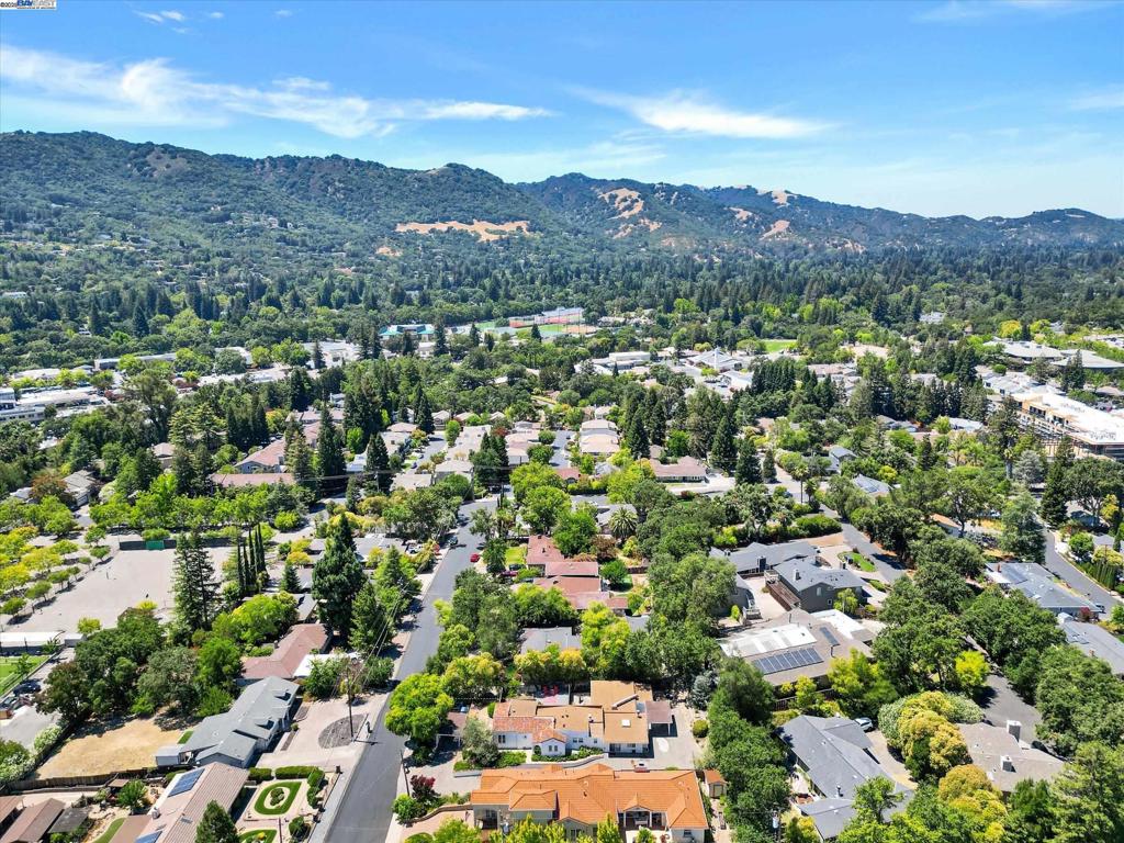 WESTSIDE DANVILL - Residential