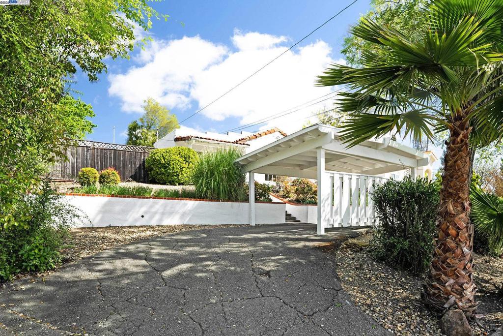 WESTSIDE DANVILL - Residential