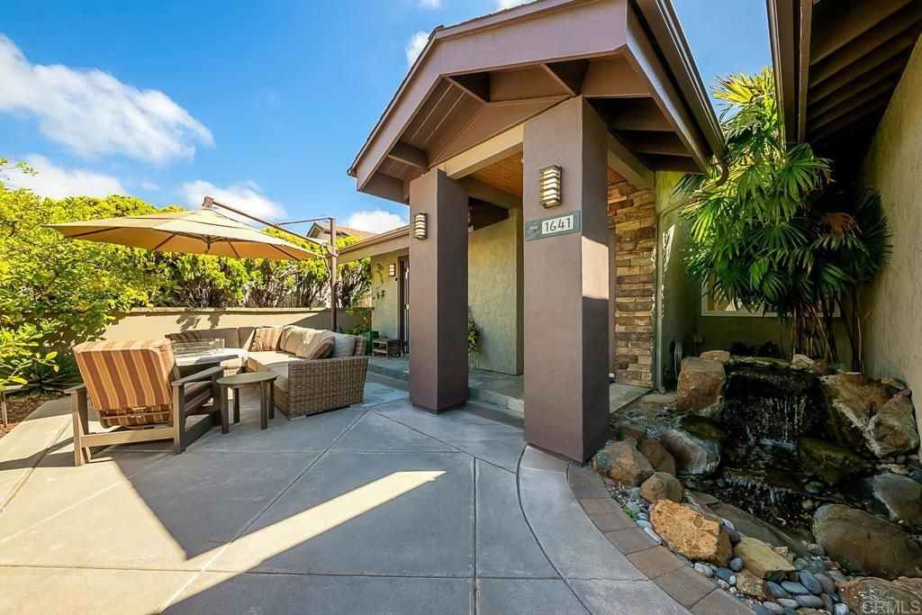 Photo of 1641 Tucker Ln Ln, Encinitas, CA 92024 (MLS # NDP2600779)