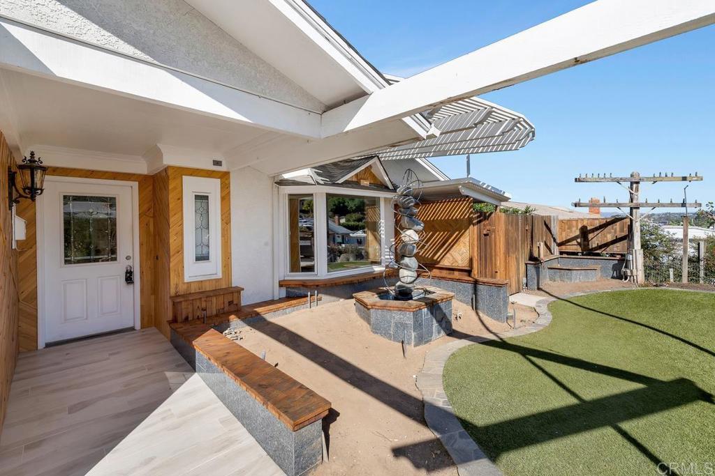 1074 Ellen Lane