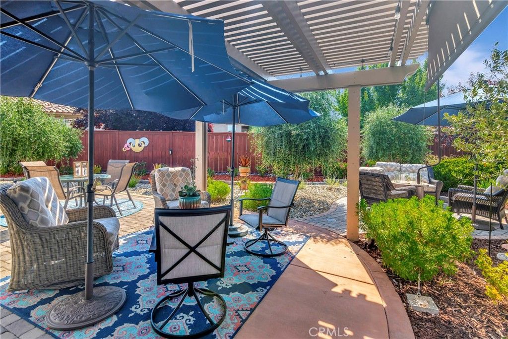 listing image 130722990149404568749