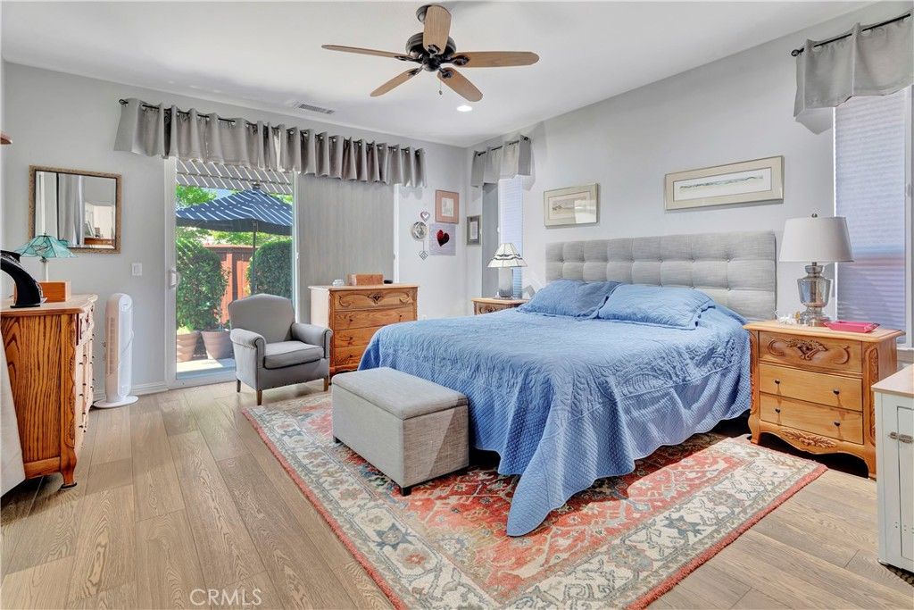 listing image 130726992043257961851