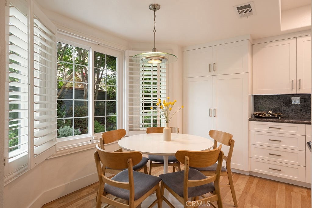 3433 Wimbledon Way, Costa Mesa CA 92626 - Photo 8