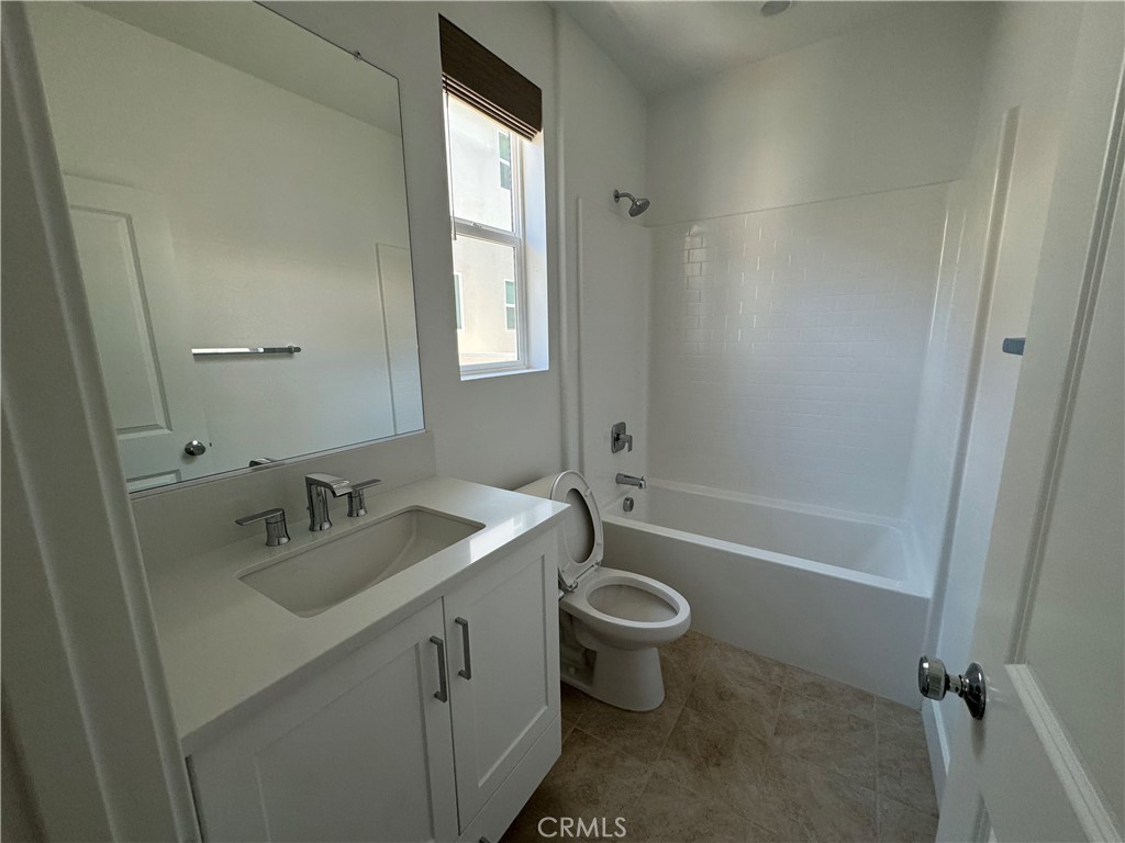 Mona at Luna Park - Residential Lease