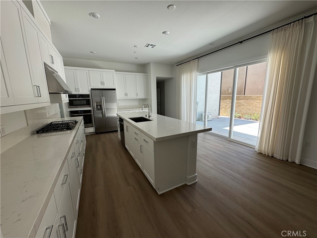 Mona at Luna Park - Residential Lease