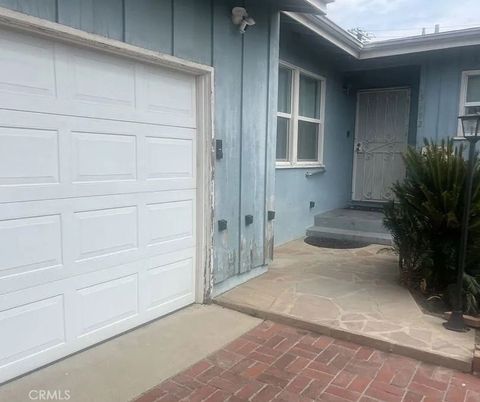 15952 Kalisher Granada Hills CA 91344