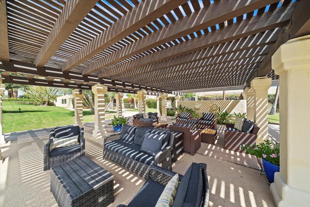 Greenhouse - Residential Lease