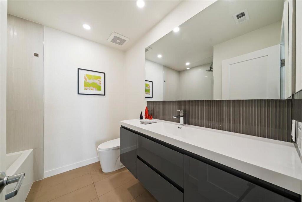 Greenhouse - Residential Lease