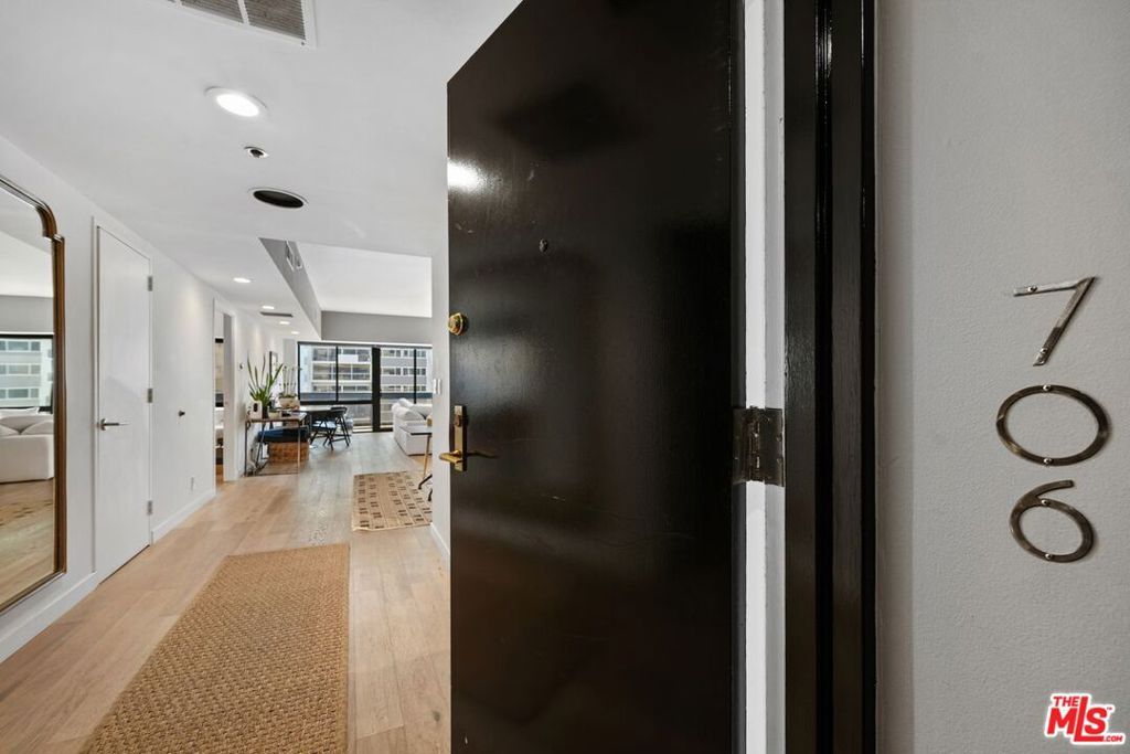 Photo of 10445 Wilshire Boulevard #706, Los Angeles, CA 90024 (MLS # 25569571)
