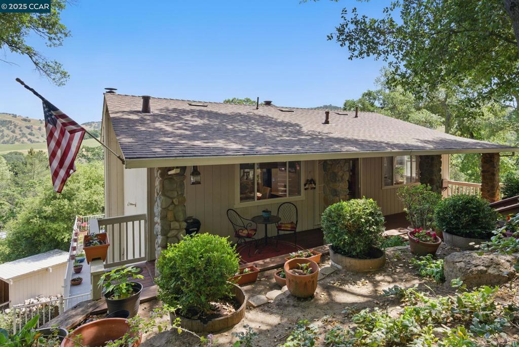 Discover the perfect blend of country living & modern comfort in this charming 3-bedroom, 2-bath home. Nestled on just over 2.5 acres, this property offers breathtaking views that will make you feel right at home. With more than 1,700 square feet of well-maintained space & many tasteful updates throughout, there's plenty of room for everyone to unwind (the entire list of updates are located in the disclosure link). If you're a horse lover, you'll appreciate the horse setup, making it easy to enjoy your equestrian passions. Enjoy the peace & tranquility of rural life while being just a short ride away from lovely downtown Clayton, where you can explore shops, dining & many local events. This is more than just a house; it's a lifestyle waiting for you to embrace!