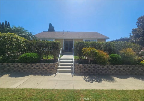 Photo of 26872 Vista Del Mar, Dana Point, CA 92624 (MLS # OC26203259)