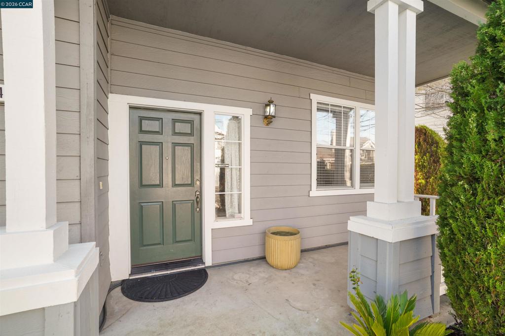 34 Elmwood Dr