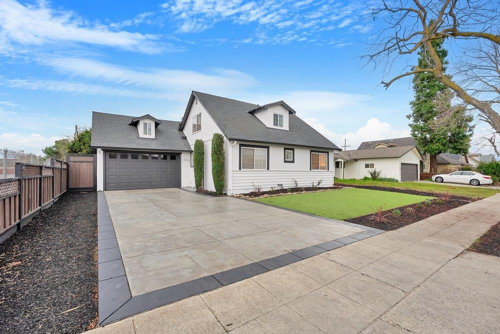 1202 Foxworthy Avenue, San Jose CA 95118