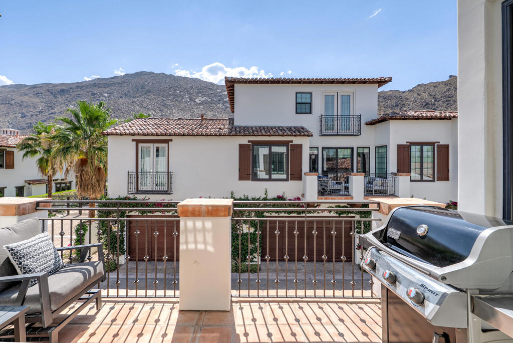 St. Baristo - Residential