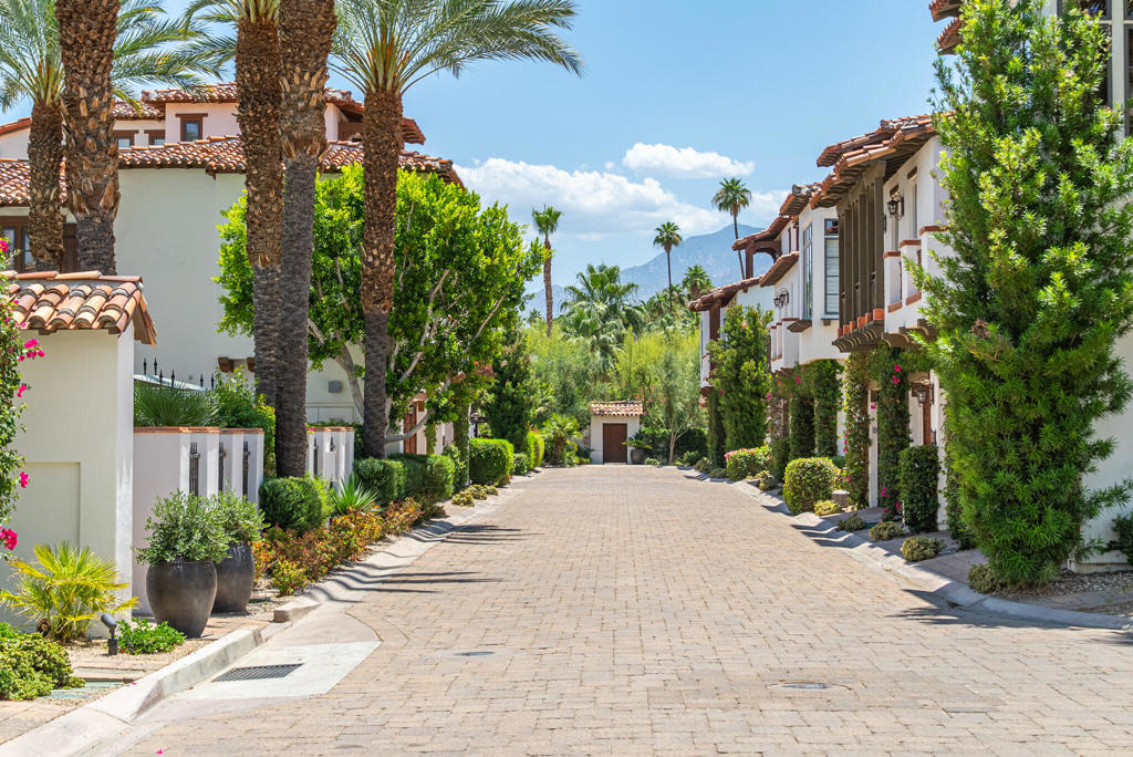 St. Baristo - Residential