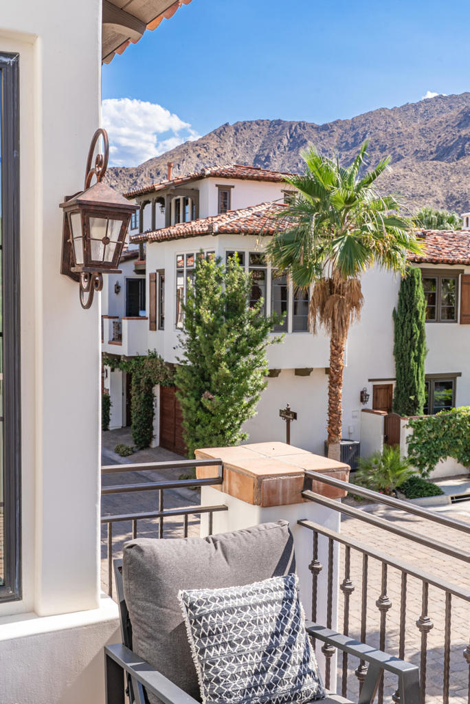 St. Baristo - Residential