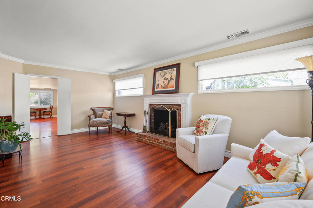 829 E Ada Avenue