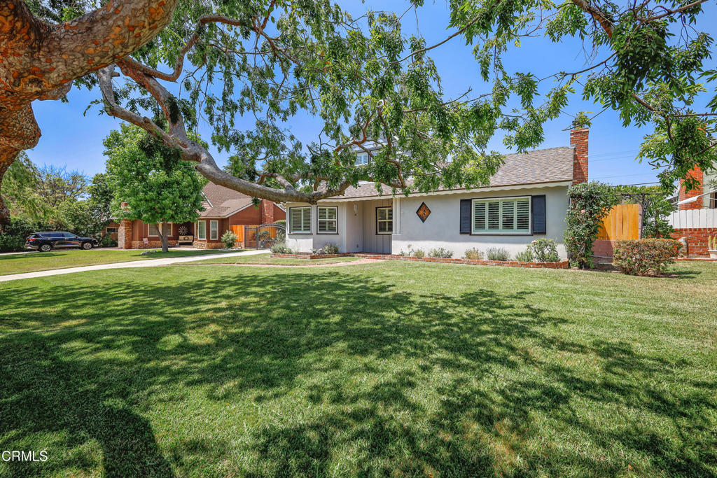 829 E Ada Avenue
