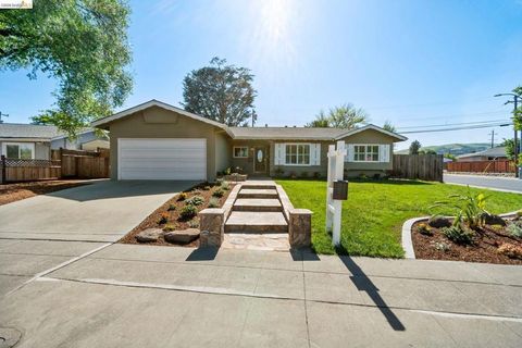 Photo of 8796 Bandon Dr Dr, Dublin, CA 94568 (MLS # 41131050)