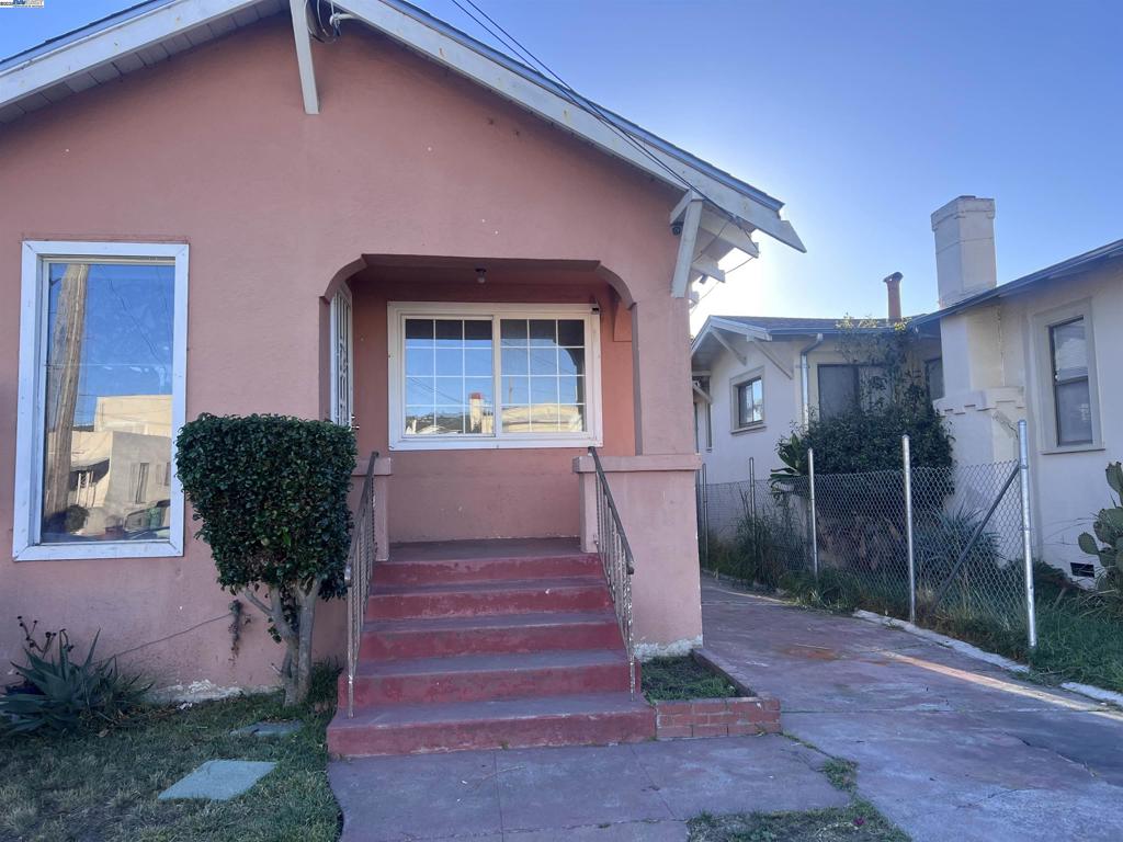 Back on market - no fault of seller. Great investor opportunity. Practical floor plan. Single story in quiet neighborhood. Garage has been converted to extra living area. Buyer to confirm permits and square footage.