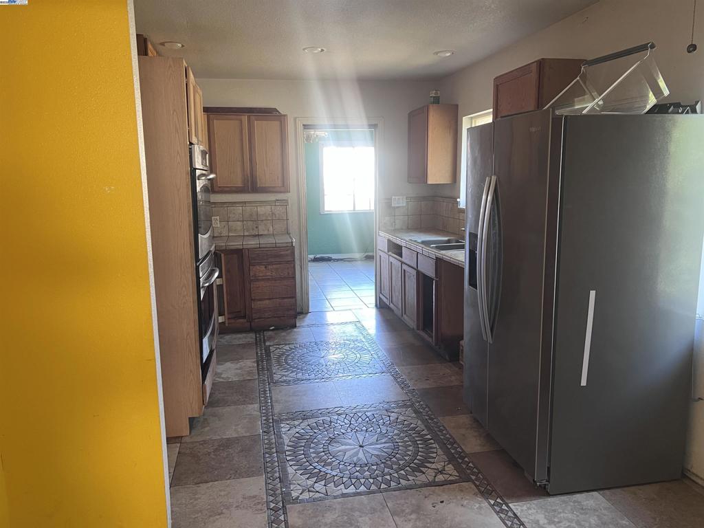 OAKLAND - Residential