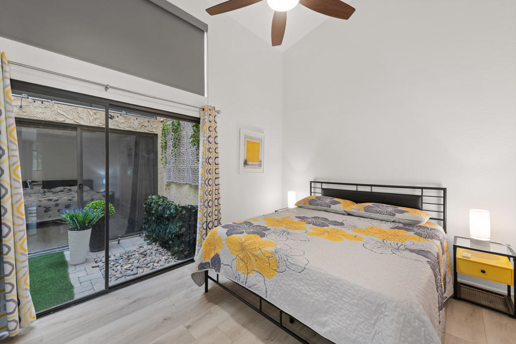 Woodhaven Country Cl - Residential