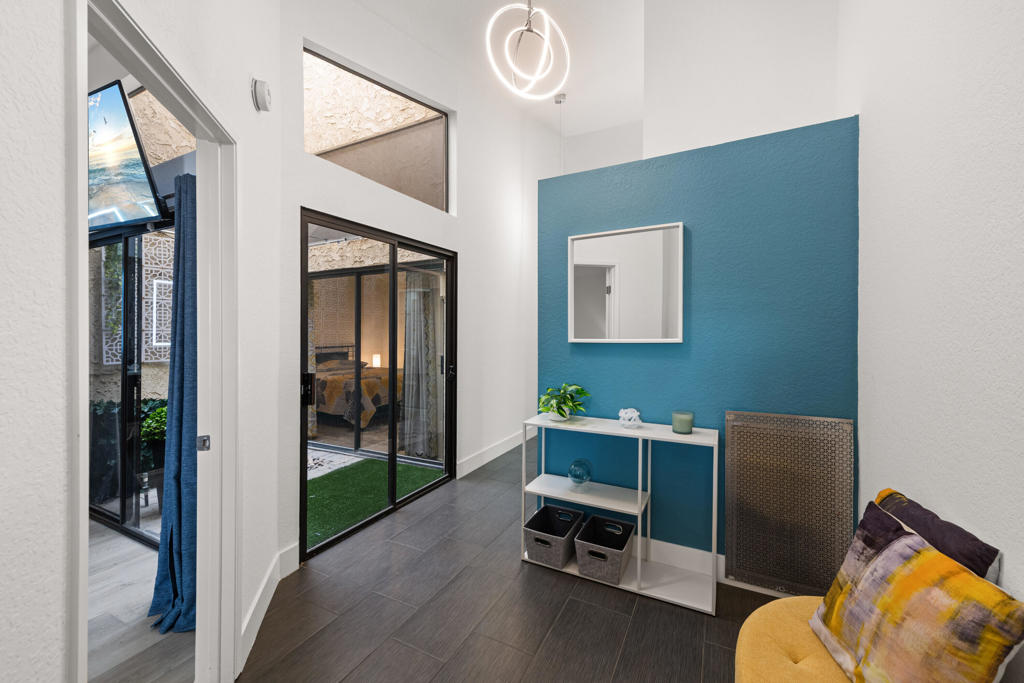 Woodhaven Country Cl - Residential