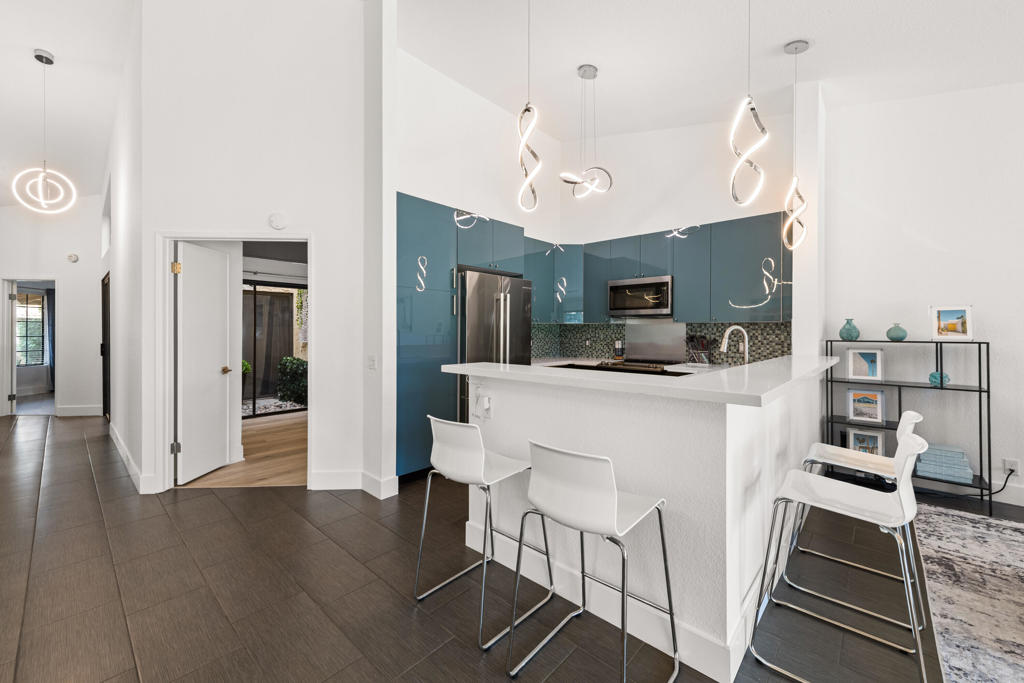 Woodhaven Country Cl - Residential