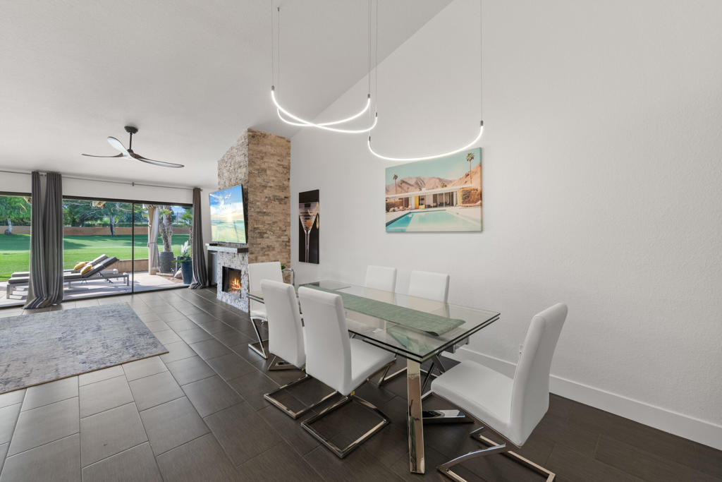 Woodhaven Country Cl - Residential