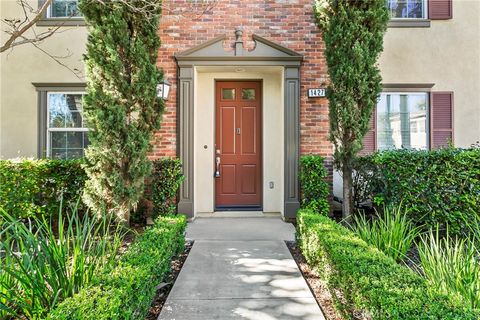 1427 Montgomery Tustin CA 92782