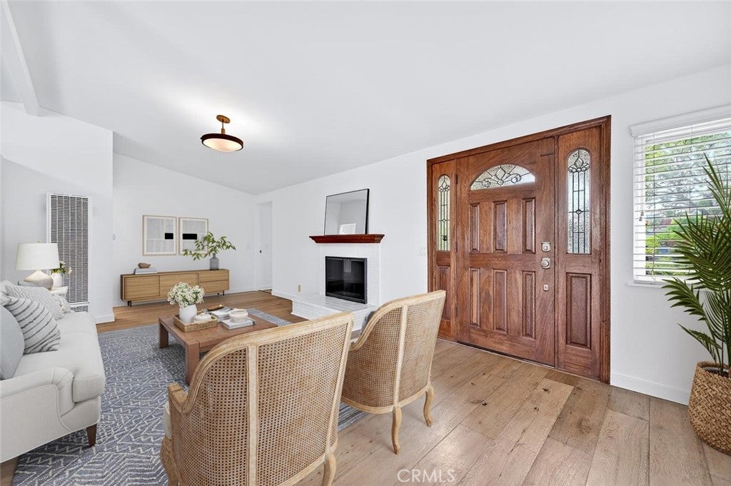 1962 Fullerton Avenue, Costa Mesa CA 92627 - Photo 6